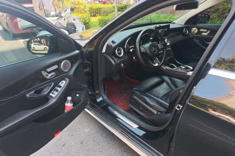 Used Mercedes-Benz C-Class 2016 C 200 L Sport Edition Driver Seat