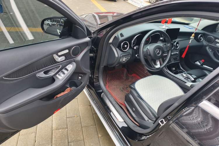 Used Mercedes-Benz C-Class 2016 C 200 L Sport Edition Driver Seat
