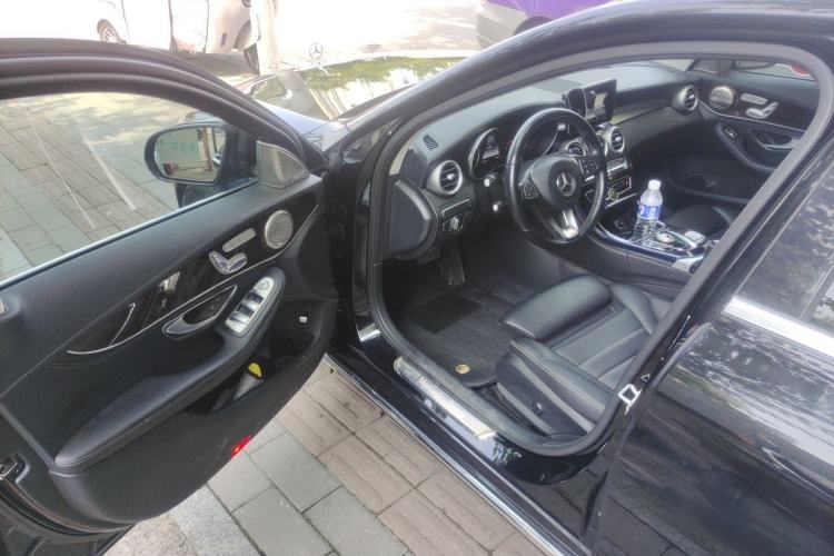 Used Mercedes-Benz C-Class 2016 C 200 L Driver Seat