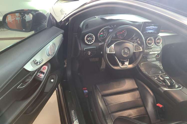 Used Mercedes-Benz C-Class 2016 C 200 Coupe Driver Seat