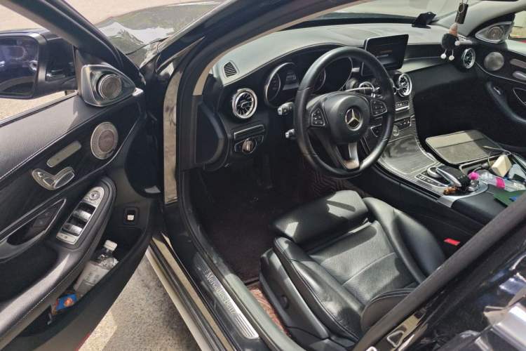 Used Mercedes-Benz C-Class 2016 C 200 L Sport Edition Driver Seat