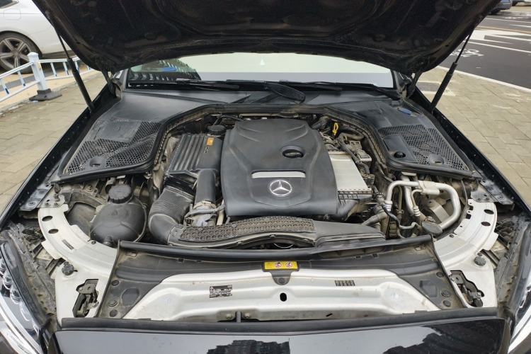 Used Mercedes-Benz C-Class 2016 C 200 L Sport Edition Engine Bay