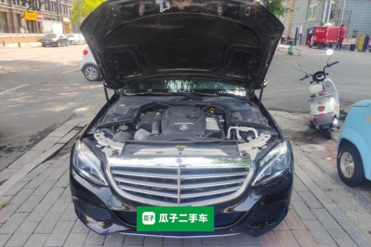 Used Mercedes-Benz C-Class 2016 C 200 L Engine Bay
