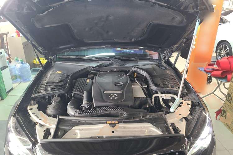 Used Mercedes-Benz C-Class 2016 C 200 Coupe Engine Bay