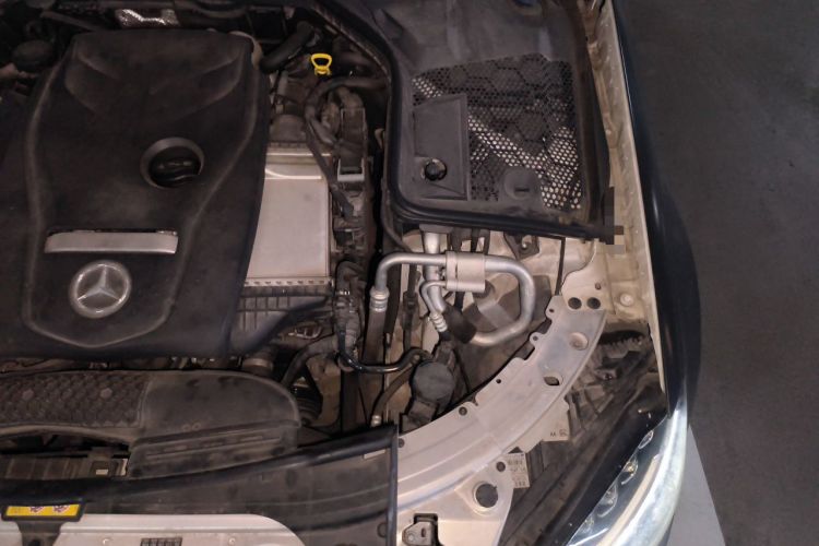 Used Mercedes-Benz C-Class 2016 C 200 Sport Edition Engine Bay Left