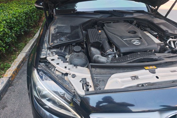 Used Mercedes-Benz C-Class 2016 C 200 L Sport Edition Engine Bay Right