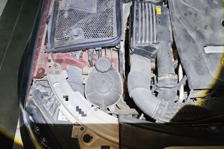 Used Mercedes-Benz C-Class 2016 C 180 L Sport Edition Engine Bay Right