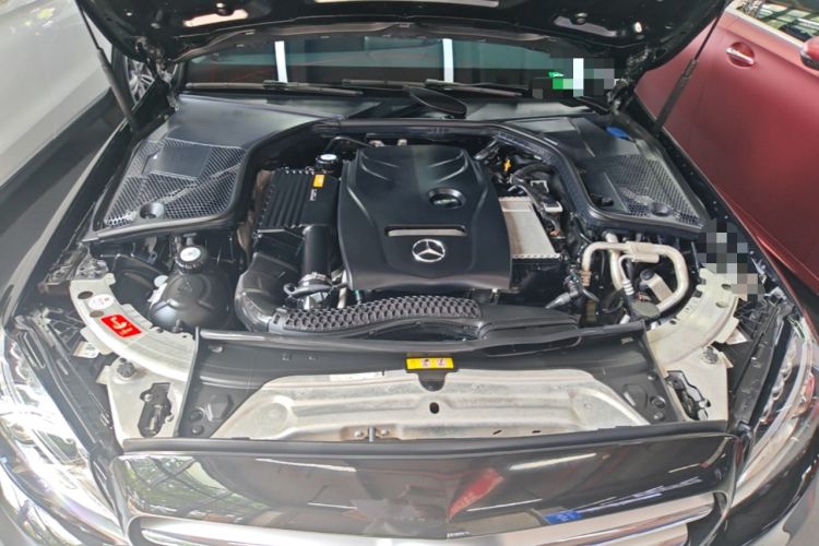 Used Mercedes-Benz C-Class 2016 C 200 L Sport Edition Engine Bay