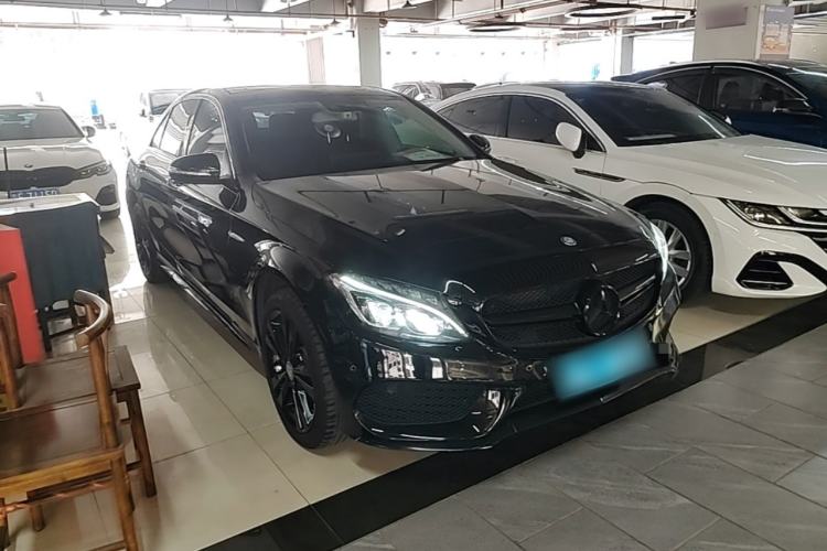 Used Mercedes-Benz C-Class 2016 C 200 L 4MATIC Sport Edition Front Right 45 Deg