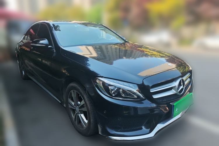 Used Mercedes-Benz C-Class 2016 C 200 L Sport Edition Front Right 45 Deg
