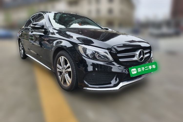 Used Mercedes-Benz C-Class 2016 C 200 L Sport Edition Front Right 45 Deg