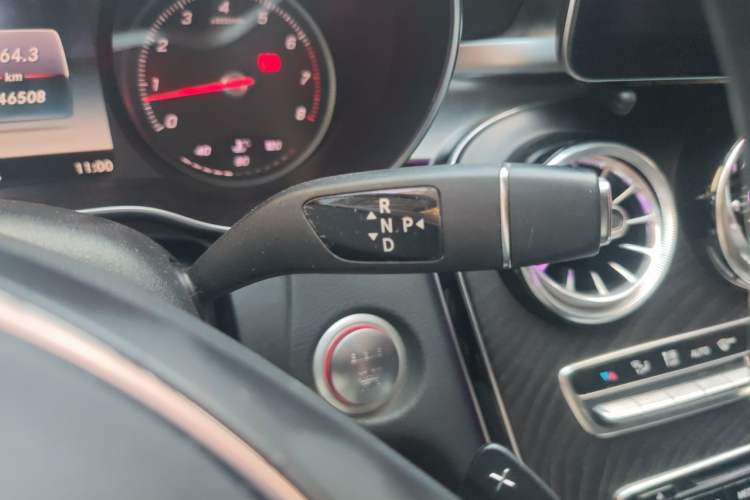 Used Mercedes-Benz C-Class 2016 C 200 L Sport Edition Gear Lever