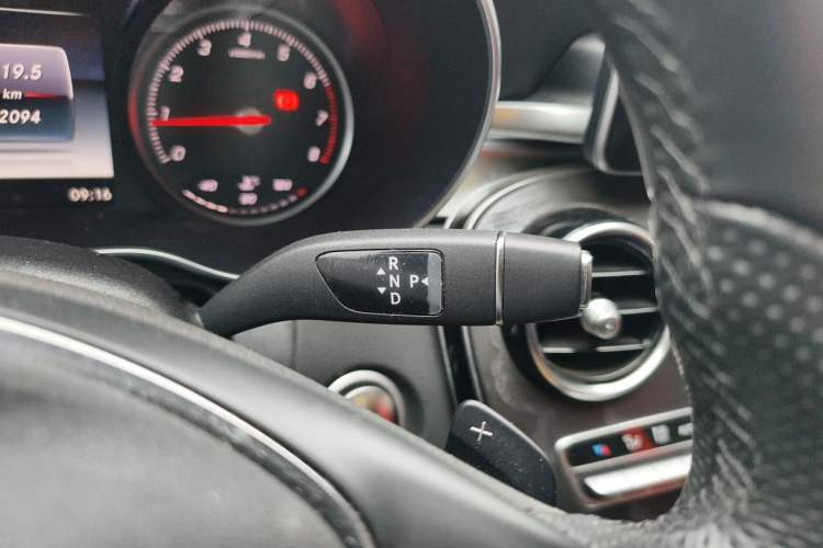 Used Mercedes-Benz C-Class 2016 C 200 L Sport Edition Gear Lever