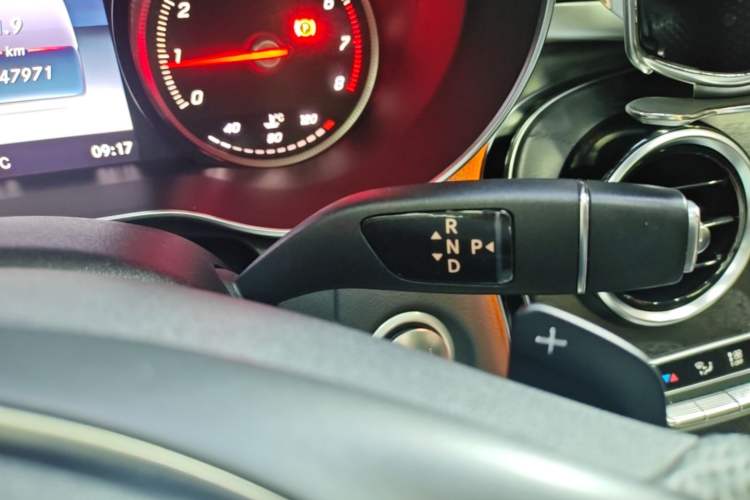 Used Mercedes-Benz C-Class 2016 C 200 L Sport Edition Gear Lever