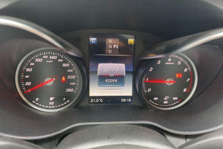 Used Mercedes-Benz C-Class 2016 C 200 L Sport Edition Instrument Cluster