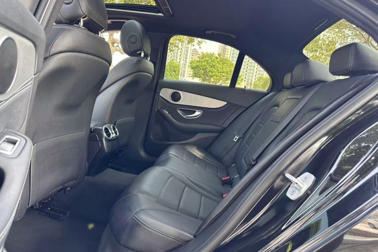 Used Mercedes-Benz C-Class 2016 C 200 Sport Edition Interior 3