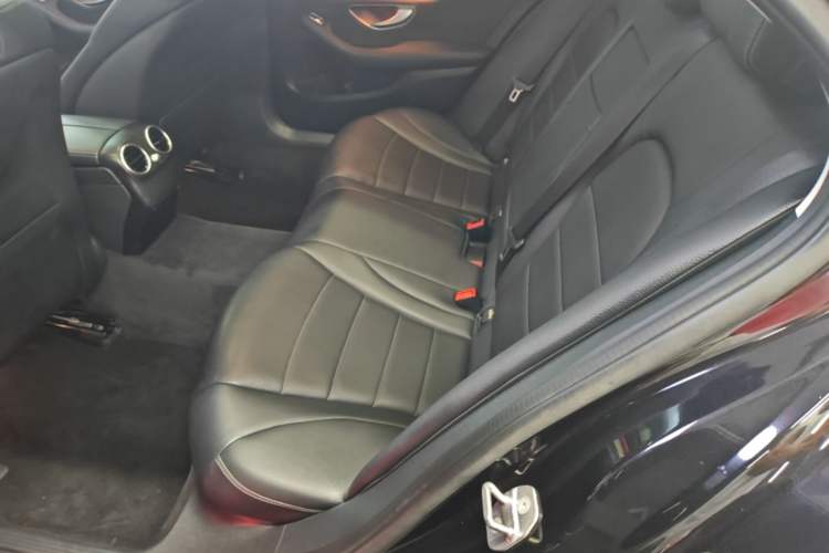 Used Mercedes-Benz C-Class 2016 C 200 L Sport Edition Left Rear Seat