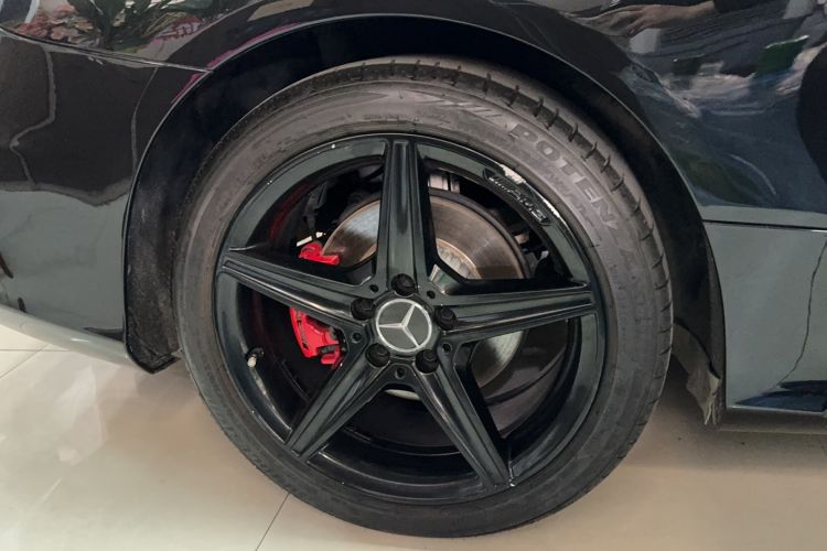 Used Mercedes-Benz C-Class 2016 C 200 Coupe Right Rear Wheel Hub