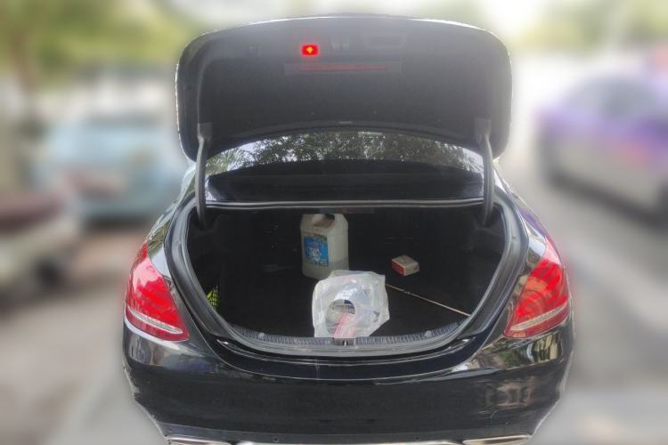 Used Mercedes-Benz C-Class 2016 C 200 L Trunk