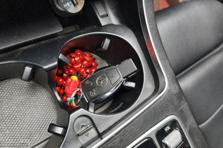 Used Mercedes-Benz C-Class 2016 C 200 L Sport Edition Vehicle Key