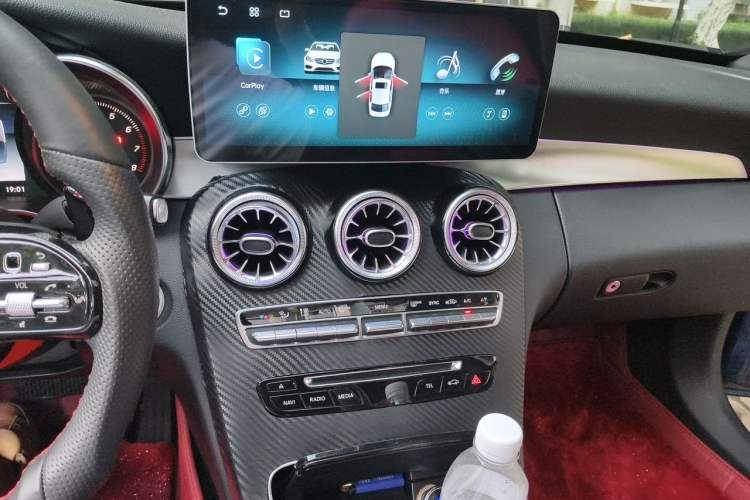 Used Mercedes-Benz C-Class 2016 C 200 Sport Edition Audio And AC Panel