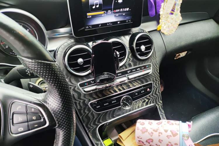 Used Mercedes-Benz C-Class 2016 C 200 L Sport Edition Audio And AC Panel