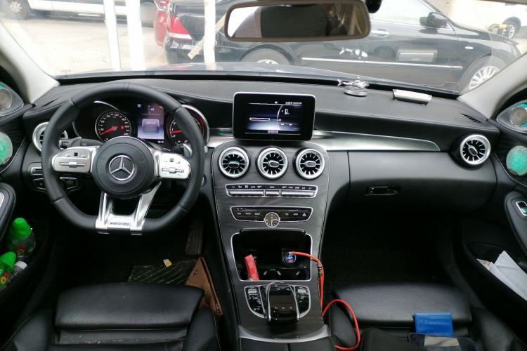 Used Mercedes-Benz C-Class 2016 C 200 L Sport Edition Center Console
