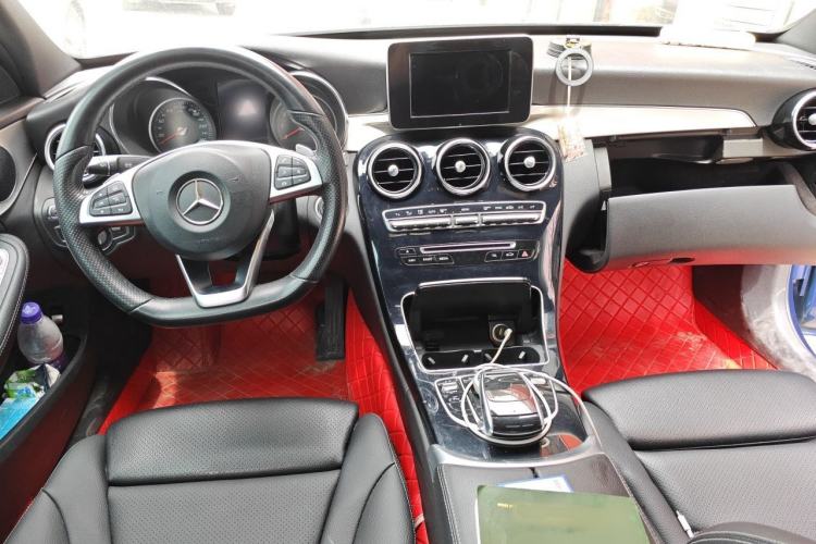 Used Mercedes-Benz C-Class 2016 C 200 Sport Edition Center Console