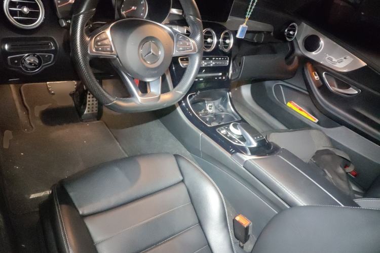Used Mercedes-Benz C-Class 2016 C 200 Coupe Center Console