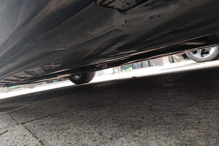 Used Mercedes-Benz C-Class 2016 C 200 L Sport Edition Chassis Front Left