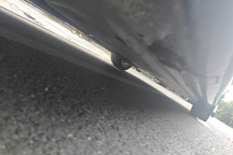 Used Mercedes-Benz C-Class 2016 C 200 L Sport Edition Chassis Front Left