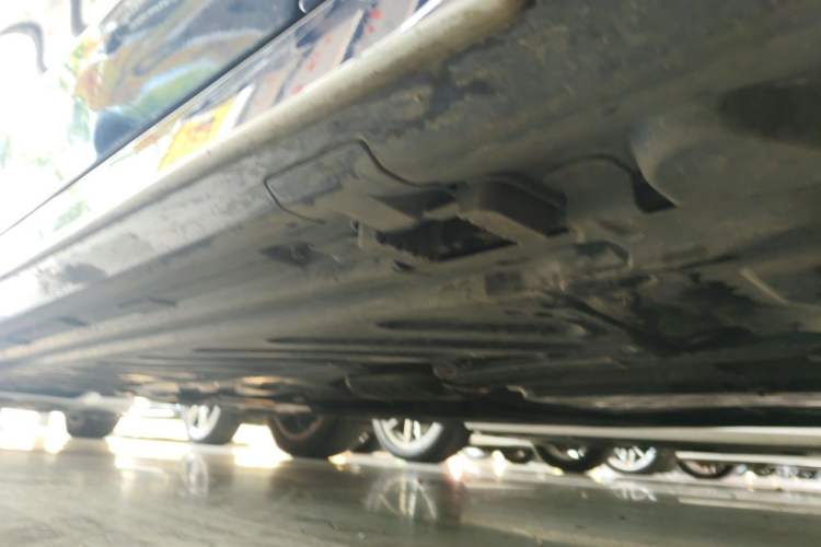Used Mercedes-Benz C-Class 2016 C 200 L Sport Edition Chassis Front Right
