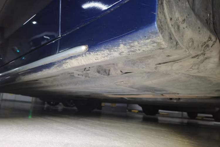 Used Mercedes-Benz C-Class 2016 C 200 L Sport Edition Chassis Front Right