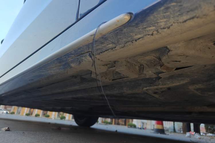 Used Mercedes-Benz C-Class 2016 C 180 L Sport Edition Chassis Front Right