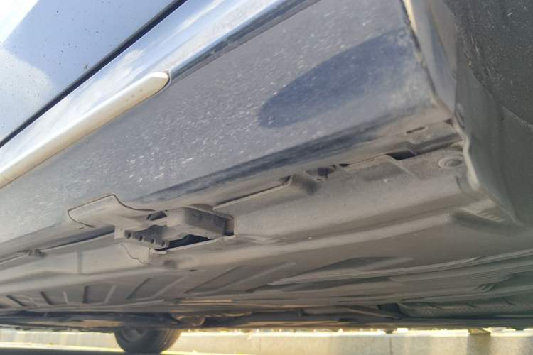 Used Mercedes-Benz C-Class 2016 C 200 L Sport Edition Chassis Rear Left