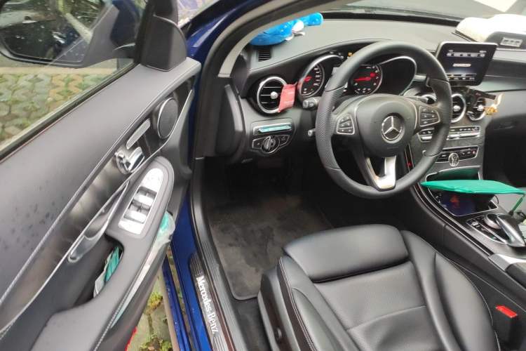 Used Mercedes-Benz C-Class 2016 C 200 L Sport Edition Driver Seat