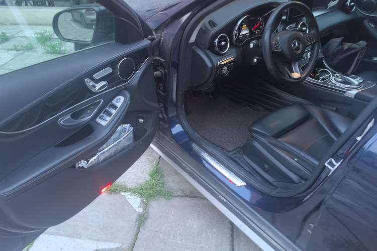 Used Mercedes-Benz C-Class 2016 C 200 L Sport Edition Driver Seat