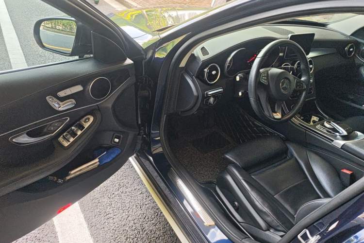 Used Mercedes-Benz C-Class 2016 C 200 L Sport Edition Driver Seat