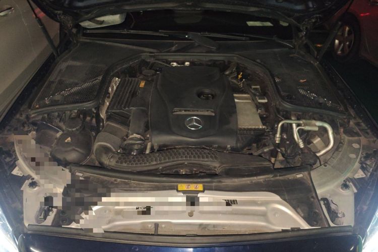 Used Mercedes-Benz C-Class 2016 C 200 L Sport Edition Engine Bay