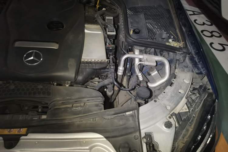 Used Mercedes-Benz C-Class 2016 C 200 L Sport Edition Engine Bay Left