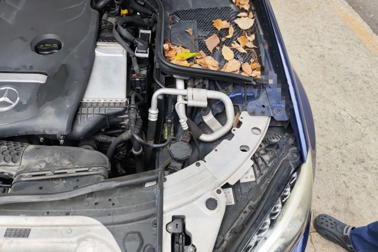 Used Mercedes-Benz C-Class 2016 C 200 L Sport Edition Engine Bay Left