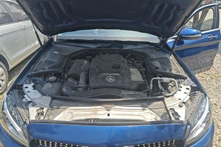 Used Mercedes-Benz C-Class 2016 C 200 L Sport Edition Engine Bay