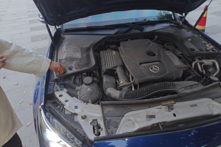 Used Mercedes-Benz C-Class 2016 C 180 L Sport Edition Engine Bay Right