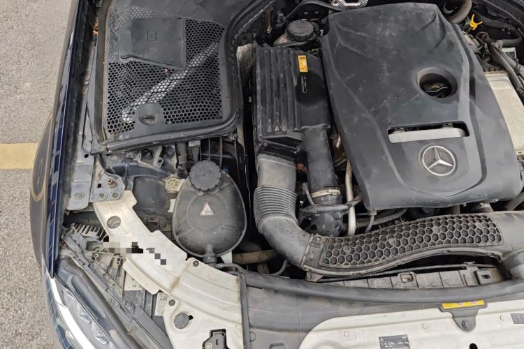 Used Mercedes-Benz C-Class 2016 C 200 L Sport Edition Engine Bay Right