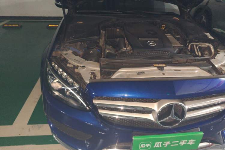 Used Mercedes-Benz C-Class 2016 C 200 L Sport Edition Engine Bay Right