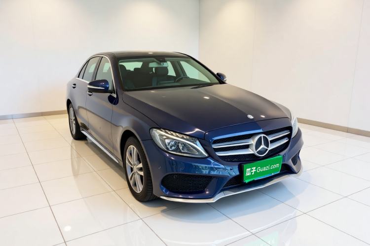Used Mercedes-Benz C-Class 2016 C 200 L Sport Edition Front Right 45 Deg