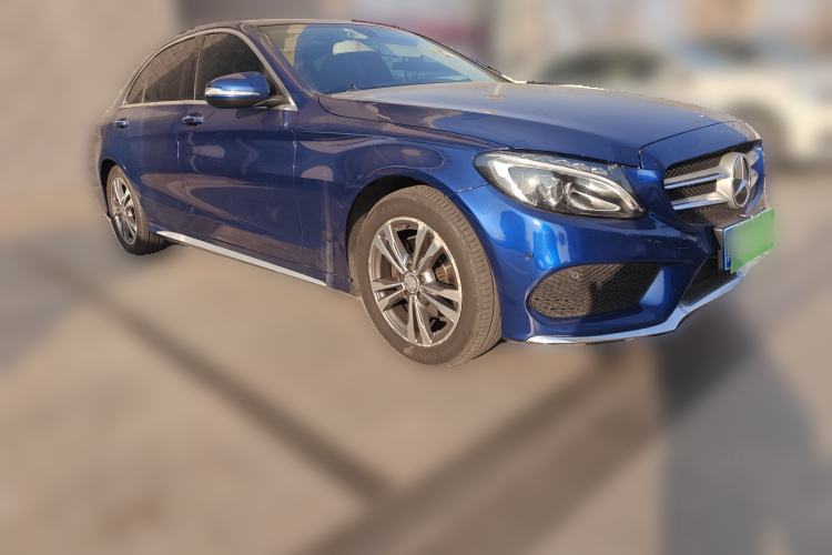 Used Mercedes-Benz C-Class 2016 C 200 L Sport Edition Front Right 45 Deg