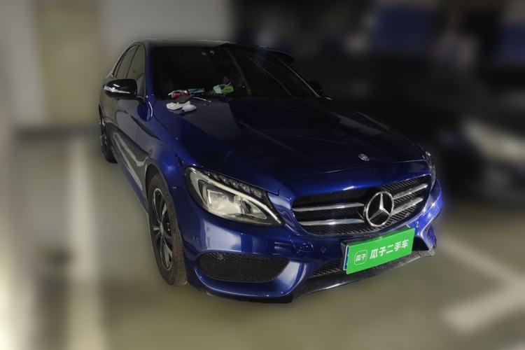 Used Mercedes-Benz C-Class 2016 C 200 Sport Edition Front Right 45 Deg