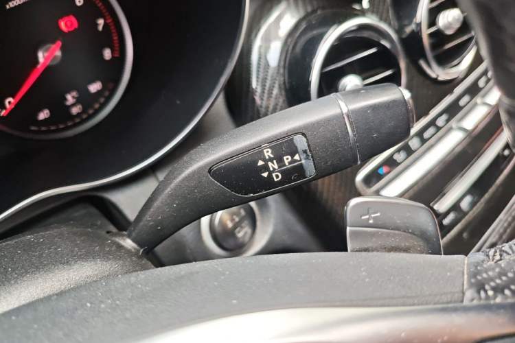 Used Mercedes-Benz C-Class 2016 C 200 Sport Edition Gear Lever