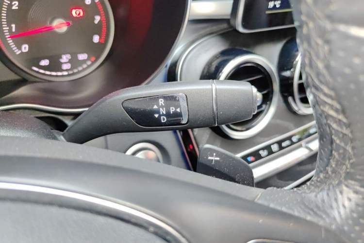 Used Mercedes-Benz C-Class 2016 C 200 L Sport Edition Gear Lever